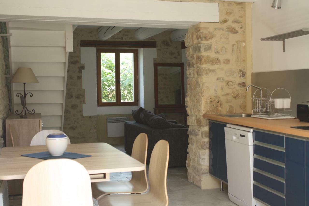Gite De L Ancienne Poste Bourdic Exterior foto